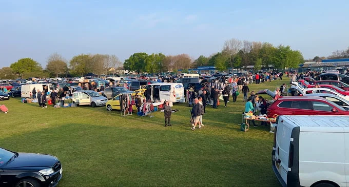 Bridgemary Carboot Sale car boot sale, Gosport