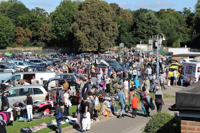 Chiswick Car Boot Sale car boot sale, Chiswick