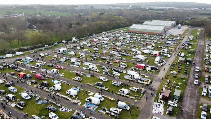 Dunton Carboot Sale car boot sale, Billericay