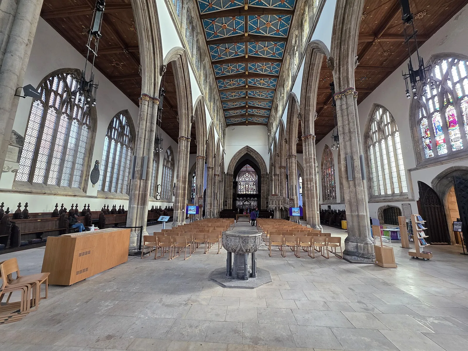 Hull's Christmas Craft & Flea Market car boot sale