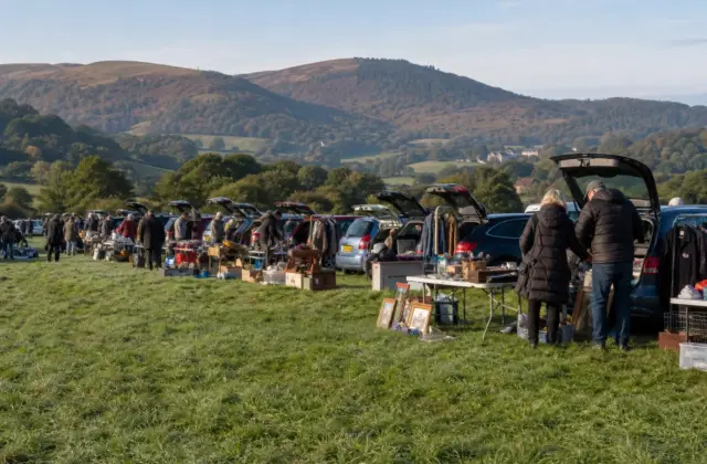 Wassell Grove Car Boot Sale